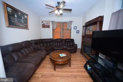 117 E Wellens Avenue, Philadelphia, PA 19120 - Photo 5