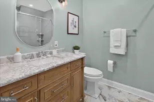 541 N 22nd St, Philadelphia, PA 19130 - Photo 33