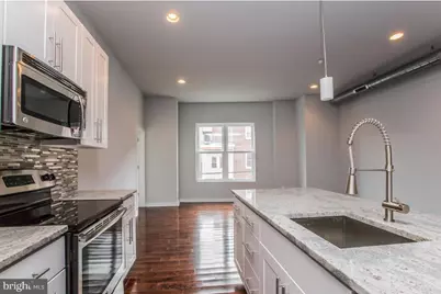 701 N 2nd Street #2R, Philadelphia, PA 19123 - Photo 3