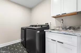 2105 League Ct, Philadelphia, PA 19146 - Photo 29