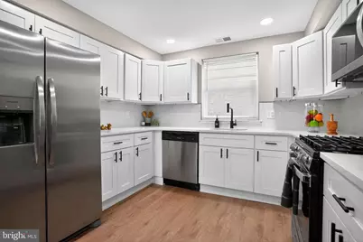 657 N May Place, Philadelphia, PA 19139 - Photo 9