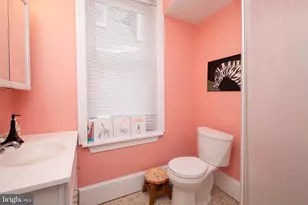 309 W Earlham Ter, Philadelphia, PA 19144 - Photo 11