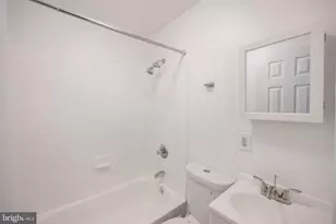 625 S 10th St, Philadelphia, PA 19147 - Photo 5