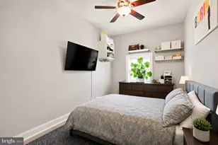 738 S 11th St, Philadelphia, PA 19147 - Photo 9