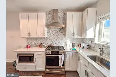 2527 Graduate Square, Philadelphia, PA 19146 - Photo 7
