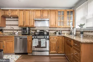 2237 Knorr St, Philadelphia, PA 19149 - Photo 7
