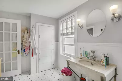 1631 E Berks Street, Philadelphia, PA 19125 - Photo 17