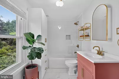 48 W Highland Avenue, Philadelphia, PA 19118 - Photo 27