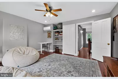 48 W Highland Avenue, Philadelphia, PA 19118 - Photo 33