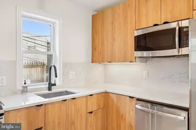 3008 W Harper Street, Philadelphia, PA 19130 - Photo 11