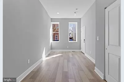 2112 N 8th Street, Philadelphia, PA 19122 - Photo 19