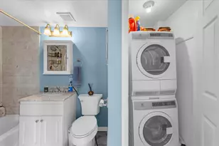 1901 Green St, Philadelphia, PA 19130 - Photo 13