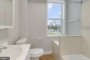 1302 N 19th St, Philadelphia, PA 19121 - Photo 15