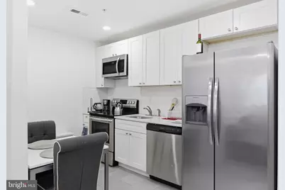 925 N Broad Street #4F, Philadelphia, PA 19123 - Photo 3