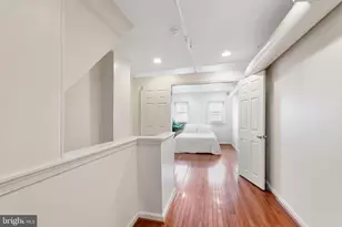 104 N 2nd St, Philadelphia, PA 19106 - Photo 15