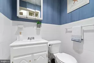 104 N 2nd St, Philadelphia, PA 19106 - Photo 5