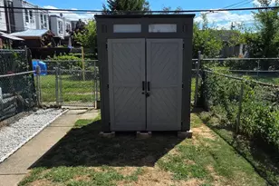 448 Robbins St, Philadelphia, PA 19111 - Photo 15