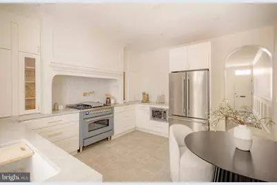 514 Delancey Street, Philadelphia, PA 19106 - Photo 11