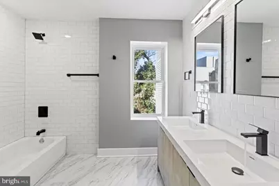 2114 N 8th Street, Philadelphia, PA 19122 - Photo 11