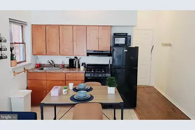 2402 Spruce Street #2R, Philadelphia, PA 19103 - Photo 1