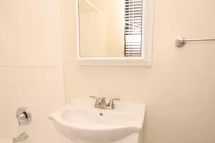 318 S 15th St, Philadelphia, PA 19102 - Photo 5