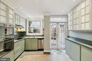 423 S Carlisle St, Philadelphia, PA 19146 - Photo 7