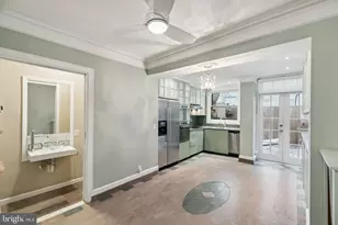 423 S Carlisle St, Philadelphia, PA 19146 - Photo 9
