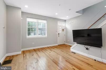 724 E Thompson Street, Philadelphia, PA 19125 - Photo 7