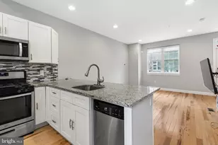 724 E Thompson St, Philadelphia, PA 19125 - Photo 11