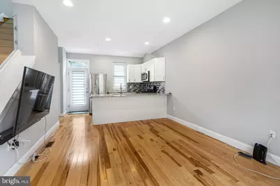 724 E Thompson Street, Philadelphia, PA 19125 - Photo 5