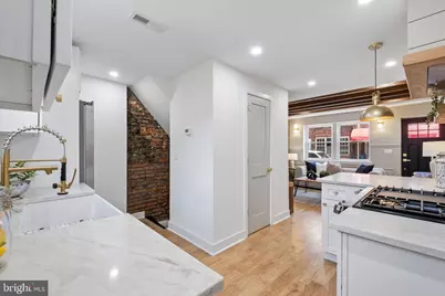 924 Cantrell Street, Philadelphia, PA 19148 - Photo 9