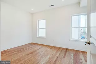 2480 Emerald St, Philadelphia, PA 19125 - Photo 29