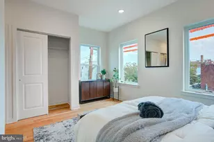 2480 Emerald St, Philadelphia, PA 19125 - Photo 11