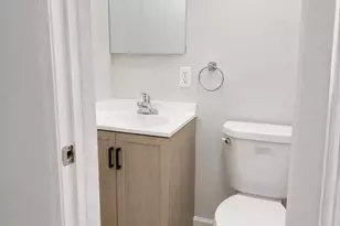 2515 N Douglas St, Philadelphia, PA 19132 - Photo 5