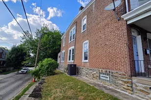 484 Shurs Ln, Philadelphia, PA 19128 - Photo 5