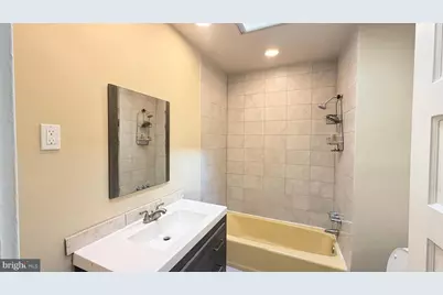 1039 N 67th Street, Philadelphia, PA 19151 - Photo 23