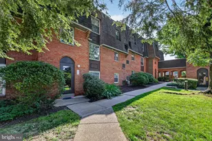4000 Gypsy Ln, Philadelphia, PA 19129 - Photo 1