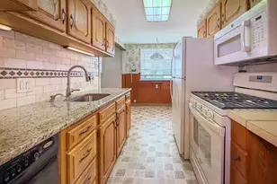 3457 Aubrey Ave, Philadelphia, PA 19114 - Photo 11