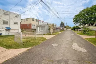 3457 Aubrey Ave, Philadelphia, PA 19114 - Photo 29