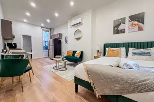 2129 Pine St, Philadelphia, PA 19103 - Photo 1