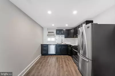 2833 S Sydenham Street, Philadelphia, PA 19145 - Photo 9