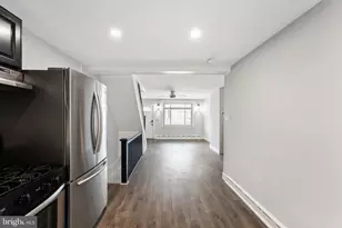 2833 S Sydenham St, Philadelphia, PA 19145 - Photo 13