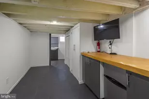 1123 E Eyre St, Philadelphia, PA 19125 - Photo 27