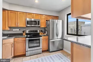 817 Kater St, Philadelphia, PA 19147 - Photo 7