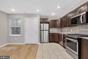 1431 Poplar St, Philadelphia, PA 19130 - Photo 7