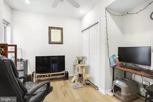 1431 Poplar St, Philadelphia, PA 19130 - Photo 9