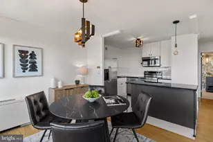224 W Rittenhouse Square, Philadelphia, PA 19103 - Photo 11