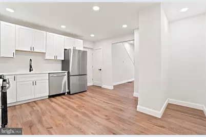 1724 S 4th Street, Philadelphia, PA 19148 - Photo 11
