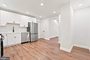 1724 S 4th St, Philadelphia, PA 19148 - Photo 11
