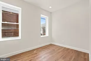 1724 S 4th St, Philadelphia, PA 19148 - Photo 17